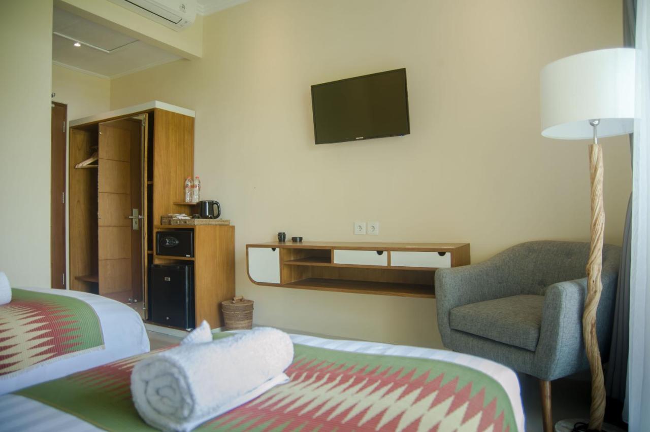 Akatara Hotel Toyapakeh Ngoại thất bức ảnh