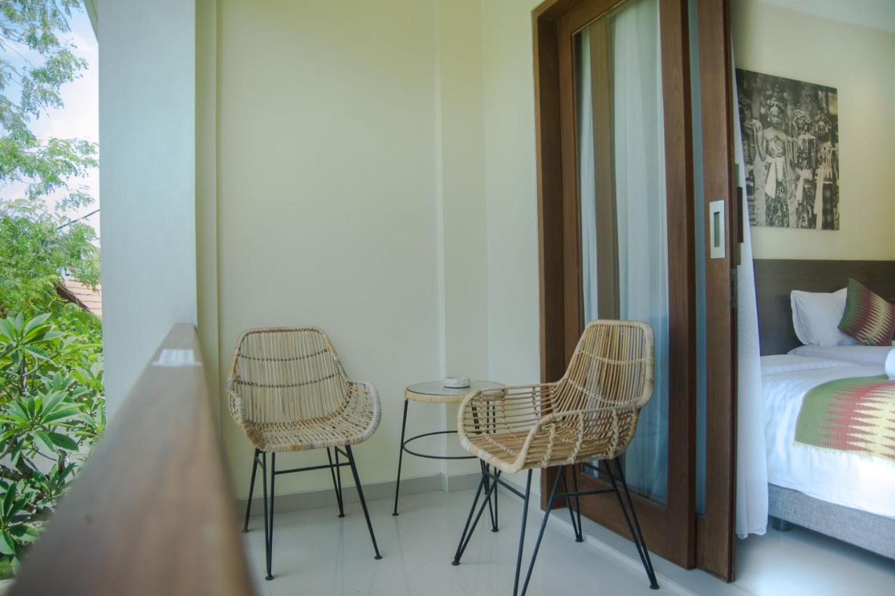 Akatara Hotel Toyapakeh Ngoại thất bức ảnh