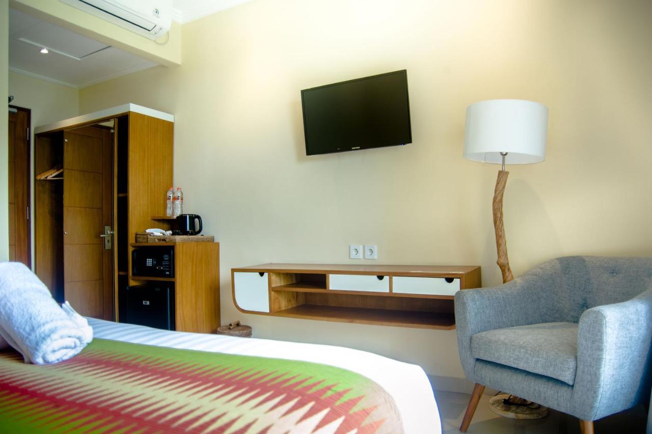 Akatara Hotel Toyapakeh Ngoại thất bức ảnh