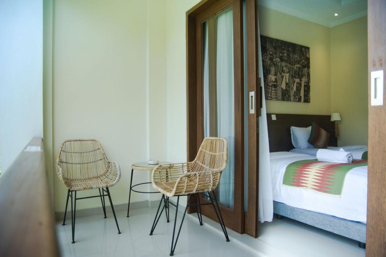 Akatara Hotel Toyapakeh Ngoại thất bức ảnh