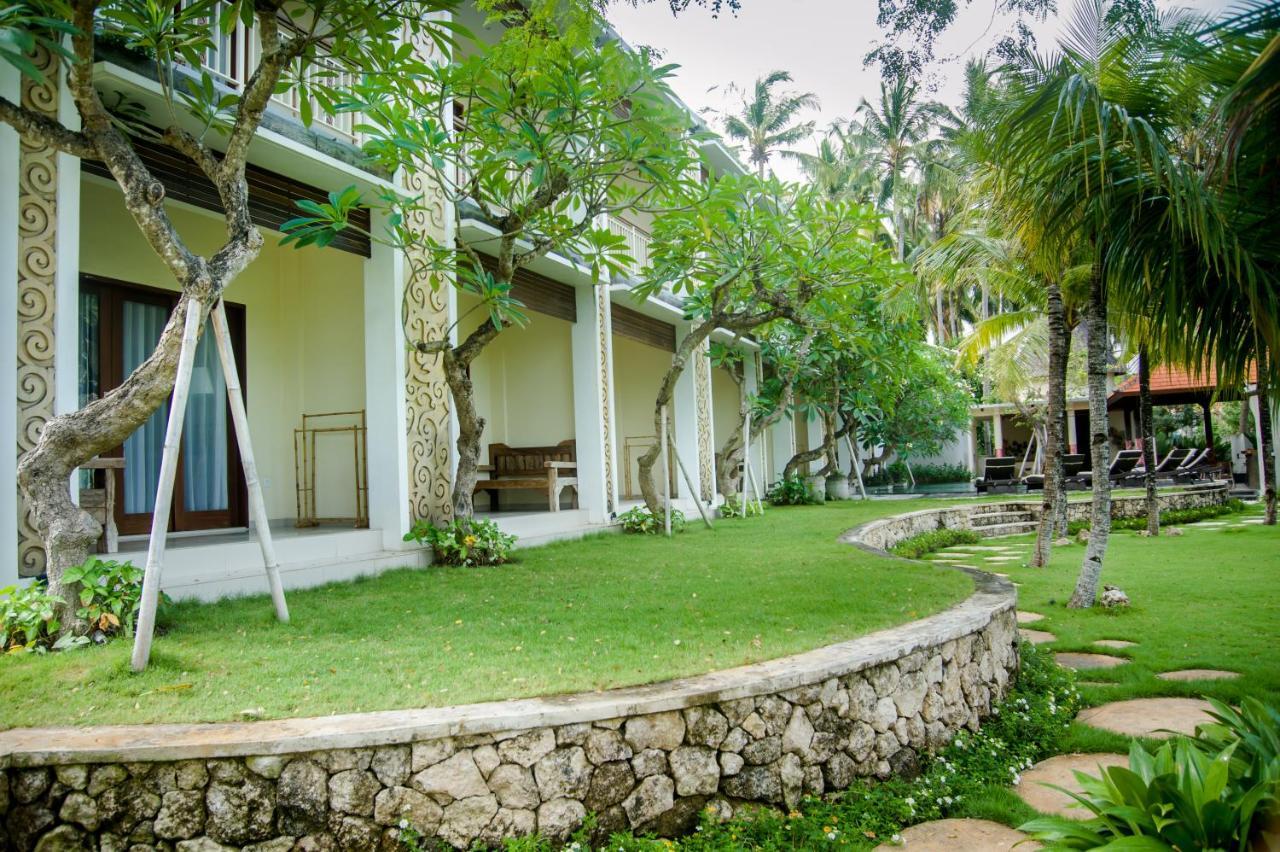 Akatara Hotel Toyapakeh Ngoại thất bức ảnh